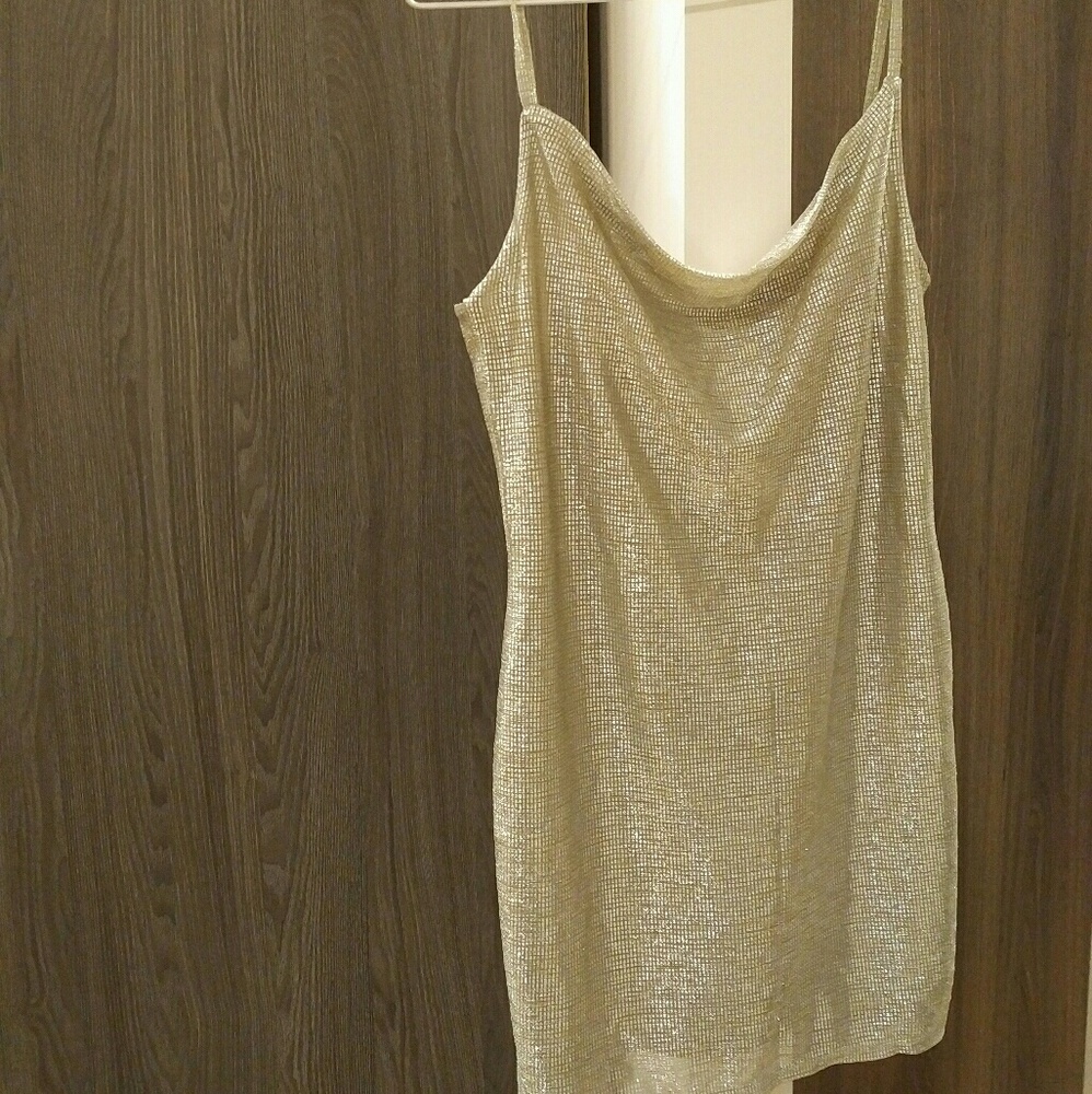 1 DAY LEFT: Topshop shimmer New Year's dress!